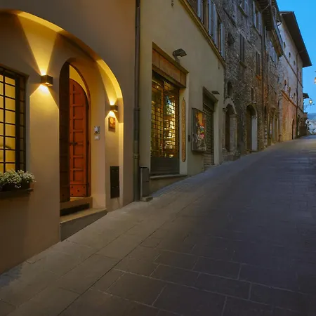 Portica Homes בית הארחה 3*