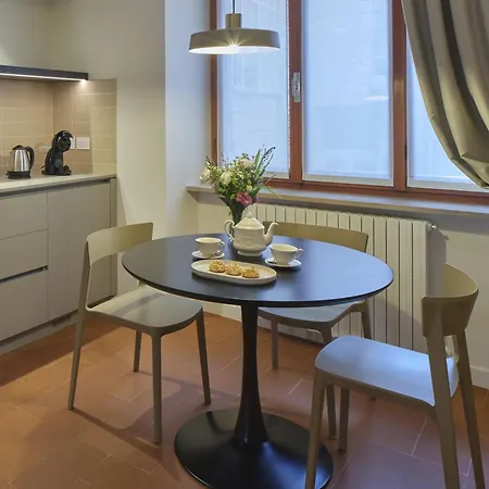 Portica Homes Pensjonat Asyż