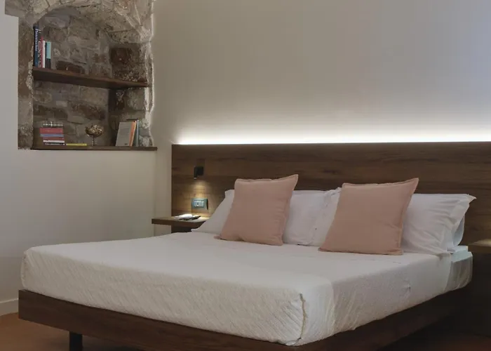 Portica Homes ゲストハウス 3*